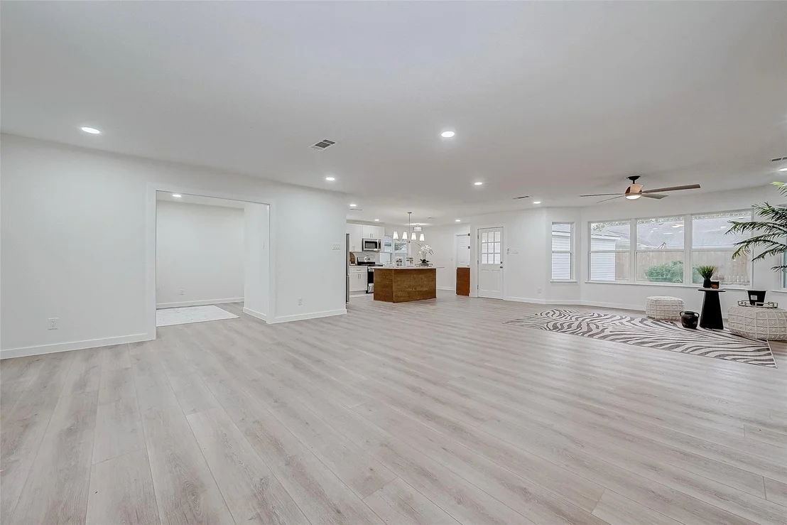Photo of 2607 Moss Hill Drive