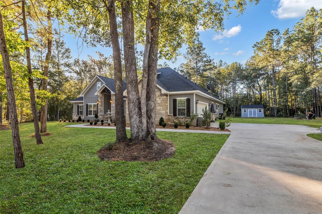 Photo of 8702 Bronco Lane