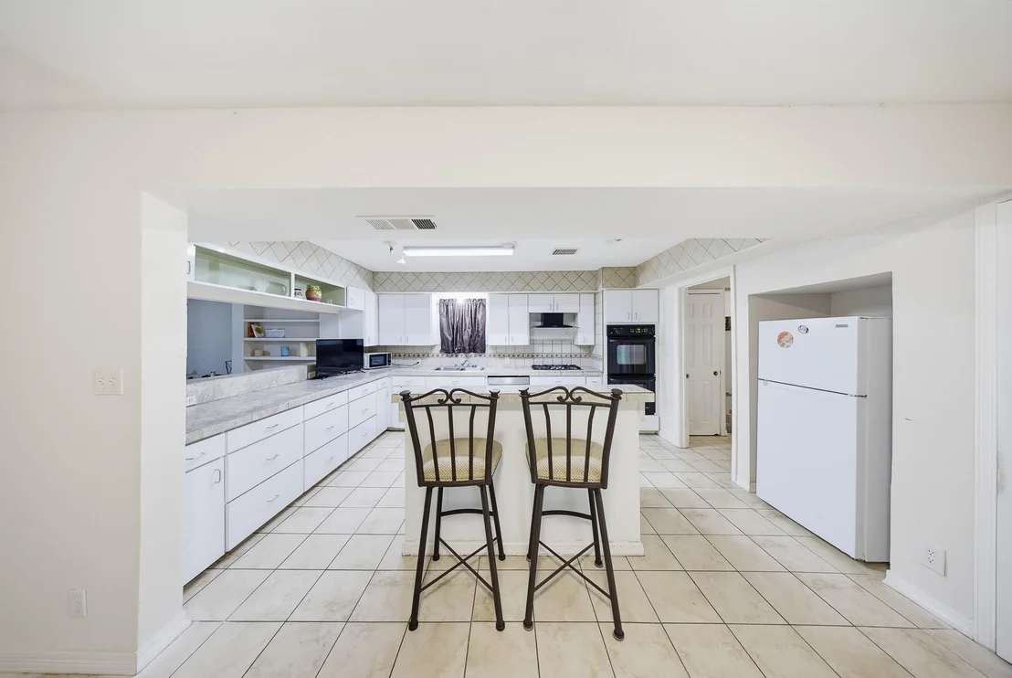 Photo of 1725 Strawn Road