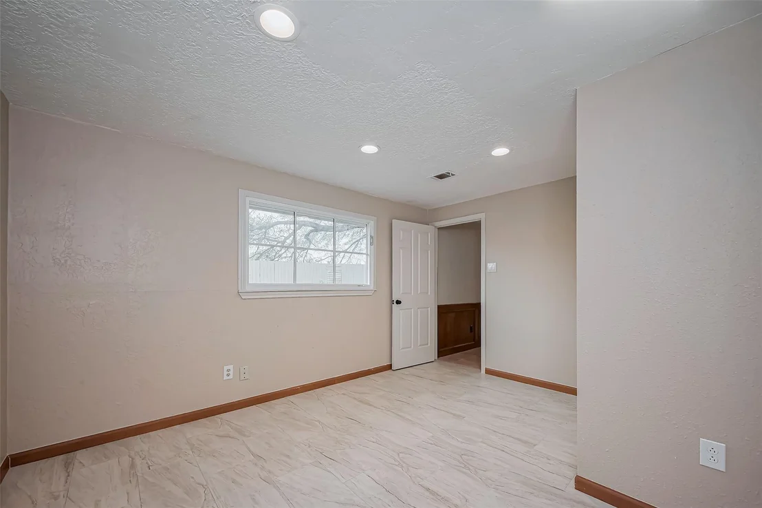 Photo of 4015 Black Locust Drive