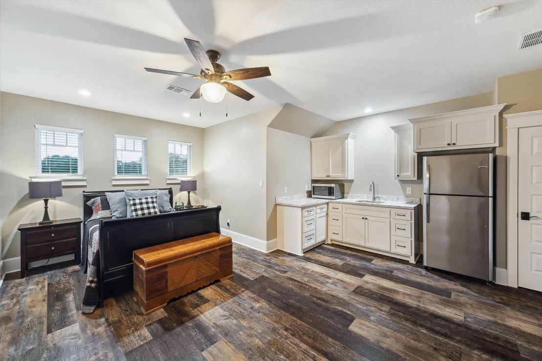 Photo of 1255 Bronco Trail