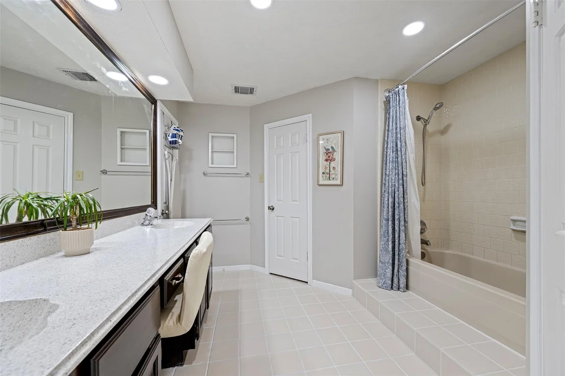 Photo of 3627 Clear Falls Drive