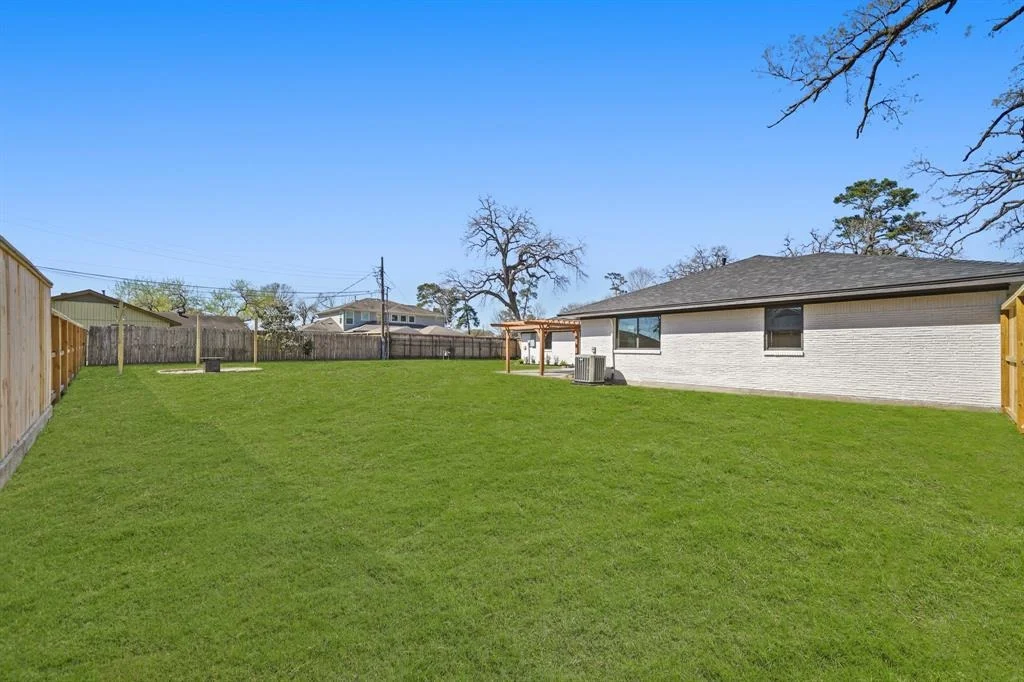 Photo of 4115 Gardendale Drive