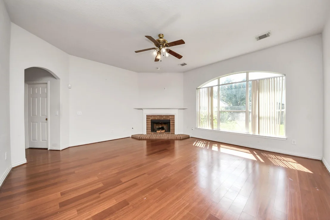 Photo of 19639 Azalea Brook Way