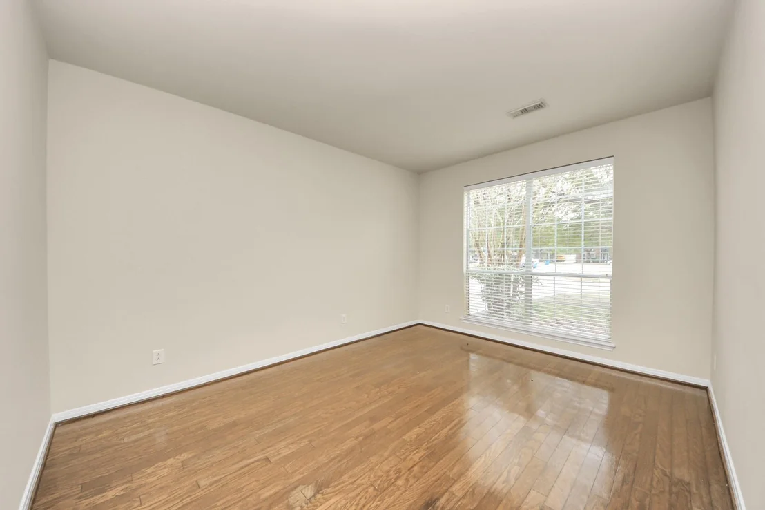 Photo of 28306 Peper Hollow Lane