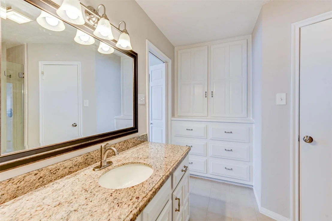 Photo of 16339 Clearcrest Drive