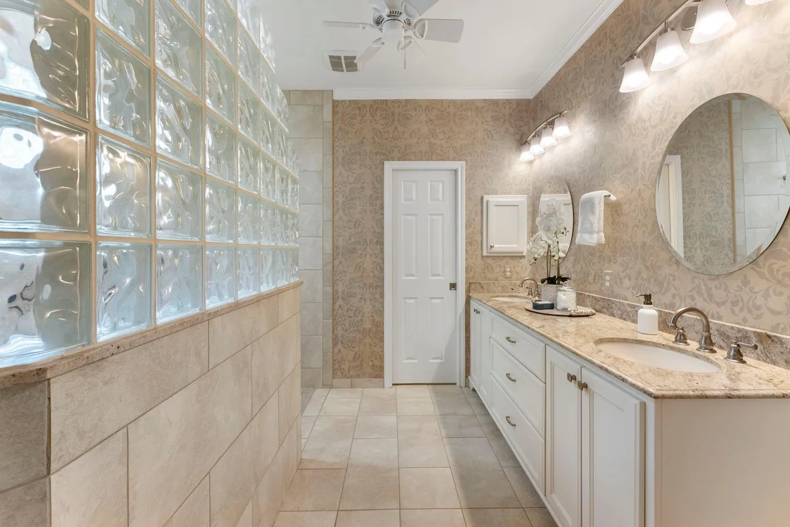 Photo of 70 Amberglow Court