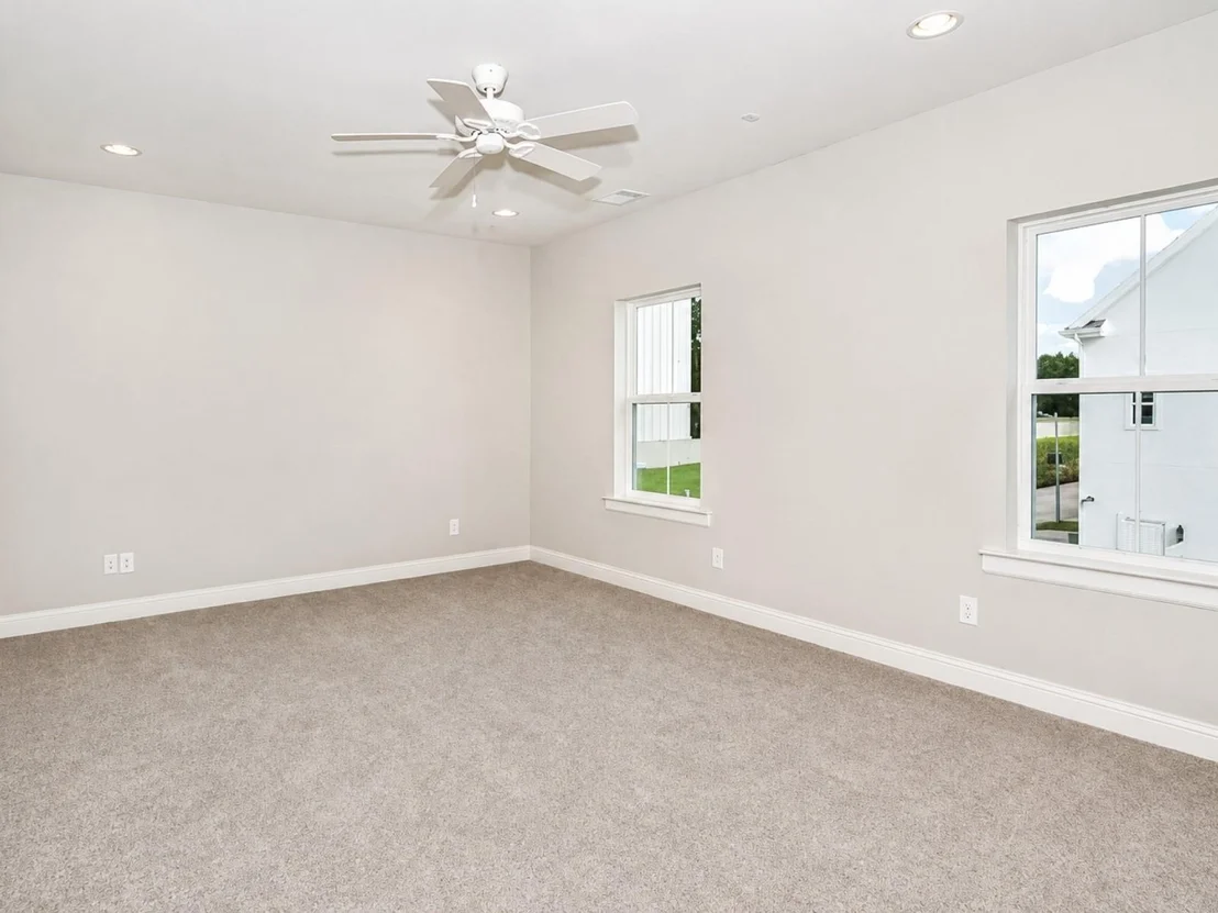 Photo of 215 Willow Street