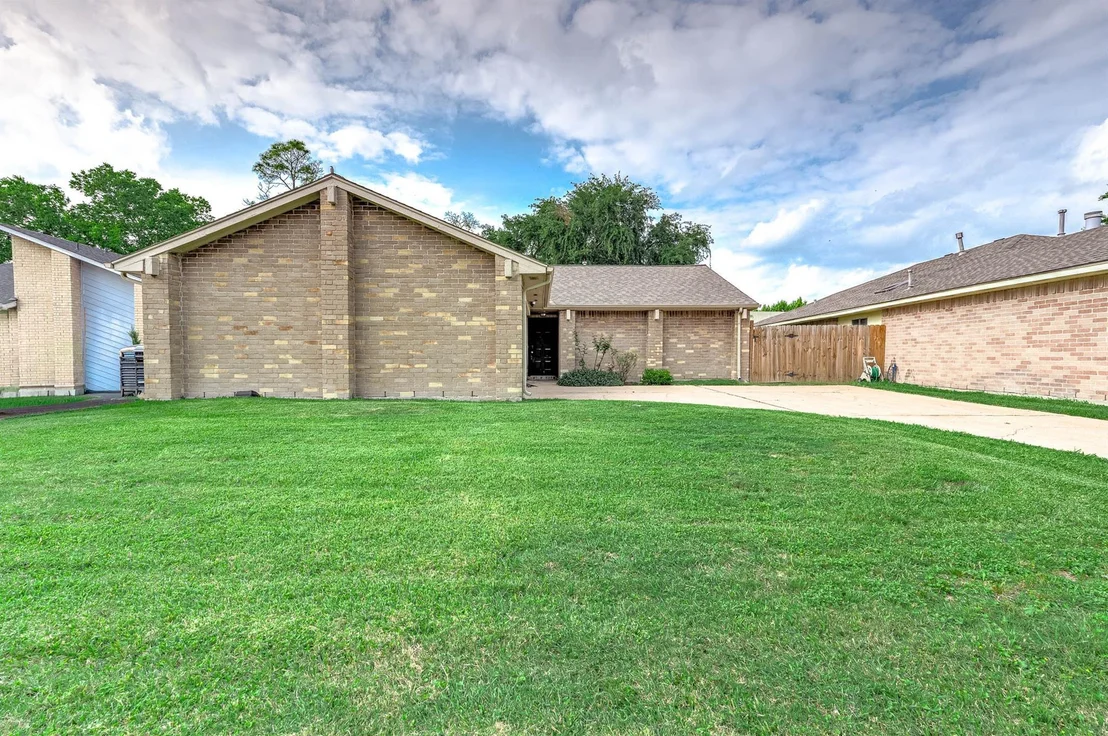 Photo of 16230 Rancho Blanco Drive
