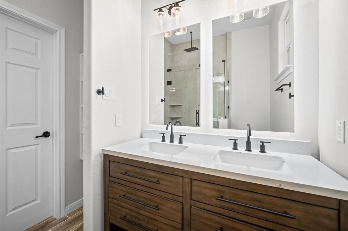 Photo of 4783 W Fork Boulevard