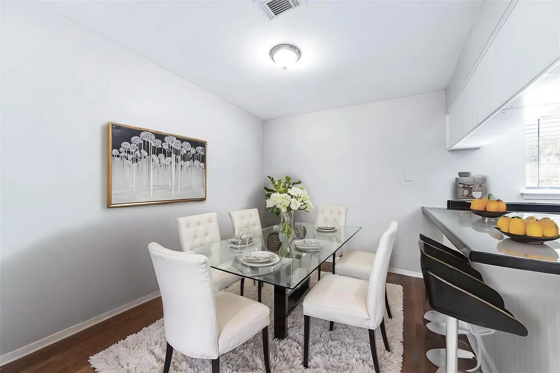 Photo of 8610 Timber View Drive