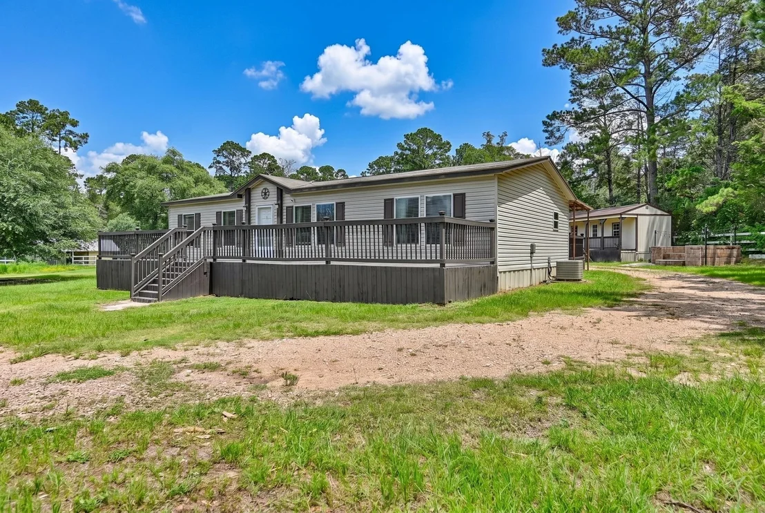 Photo of 1182 Oak Crest Drive