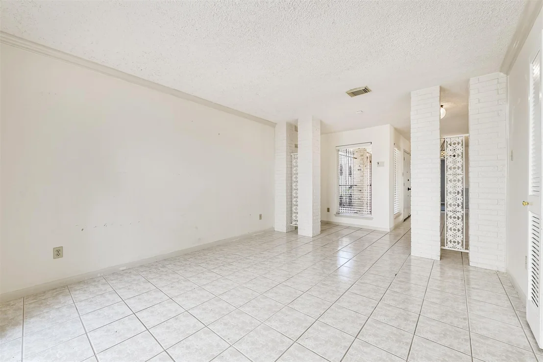 Photo of 7603 Portal Drive