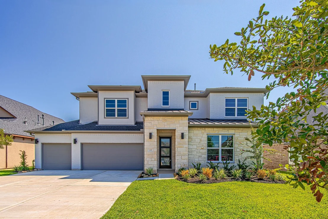 Photo of 220 Waterstone Drive