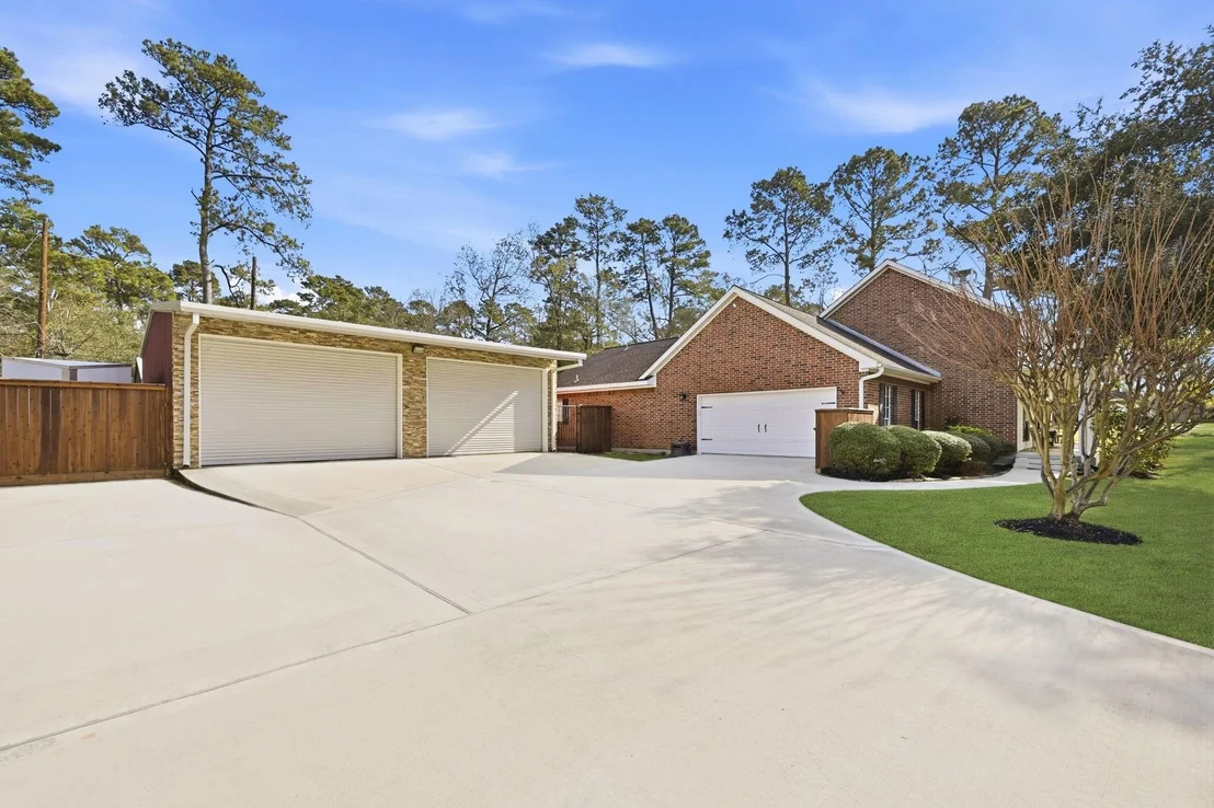 Photo of 1250 Heritage Lane