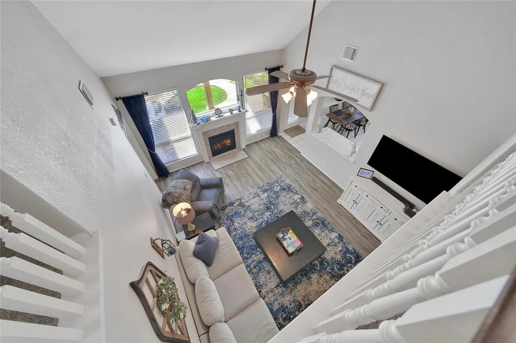 Photo of 15811 Chapel Lake Drive