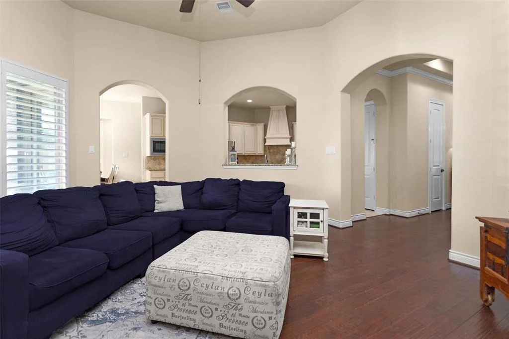 Photo of 40393 Mostyn Drive