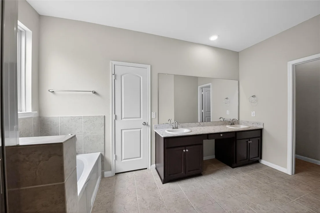 Photo of 2518 Cold River Drive