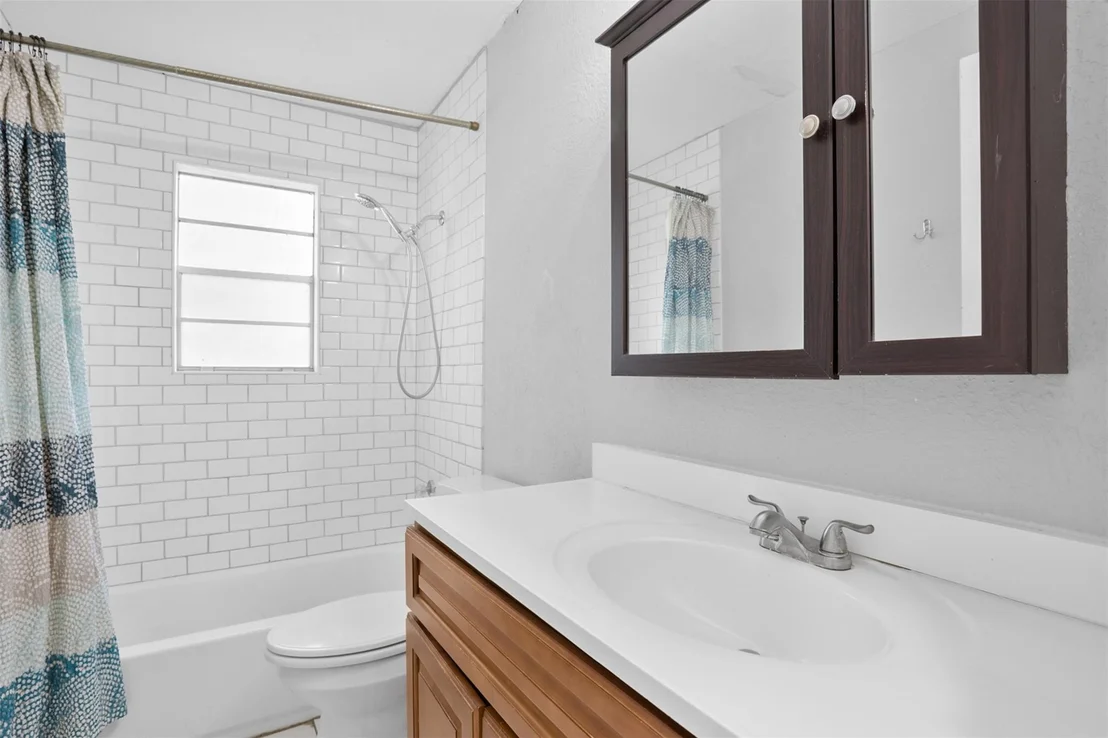 Photo of 7406 Elbridge Lane