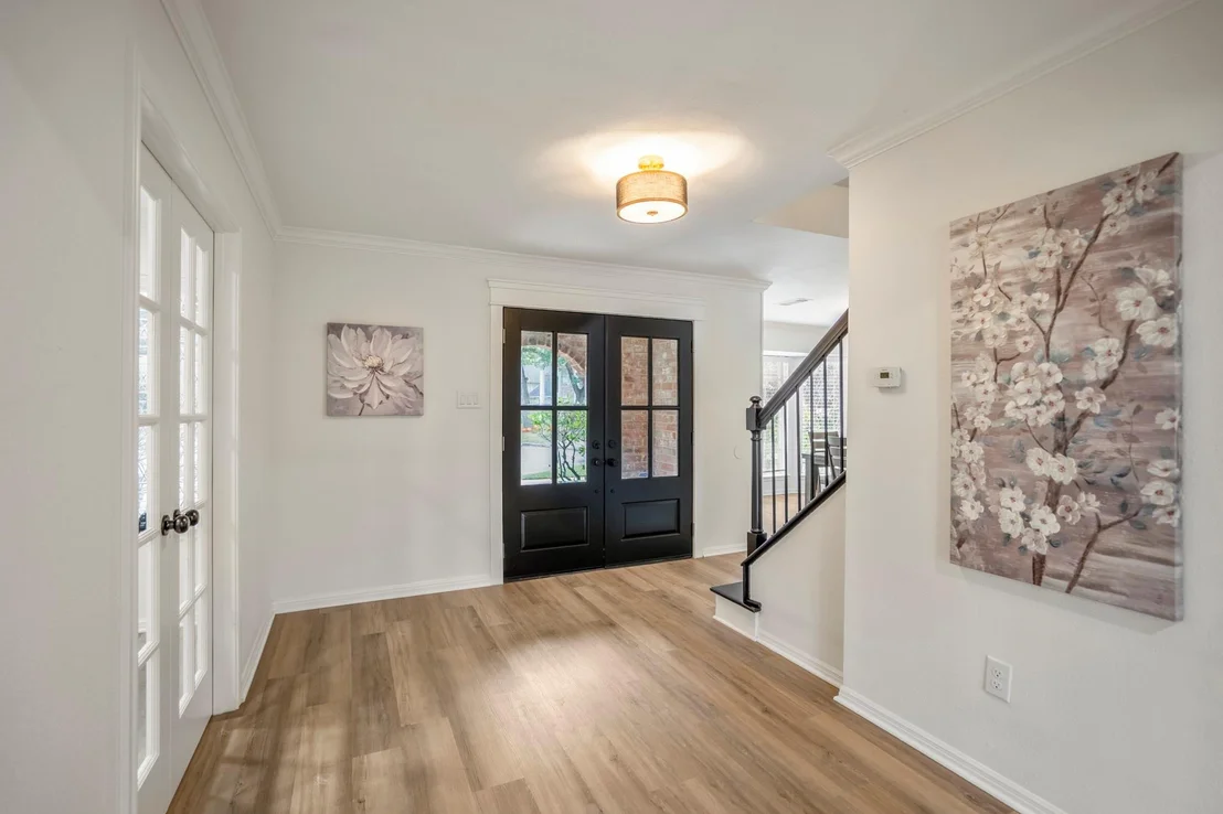 Photo of 8006 Vickridge Lane