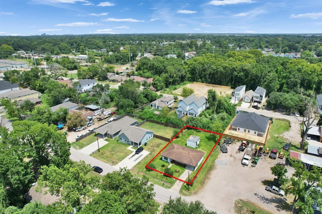 Photo of 7812 Cora Street