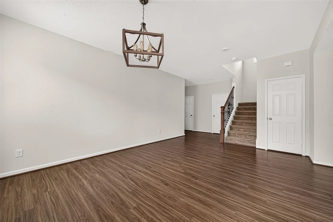 Photo of 25314 Queens Causeway Lane