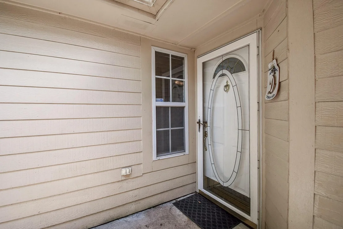 Photo of 20307 Linden Tree Drive