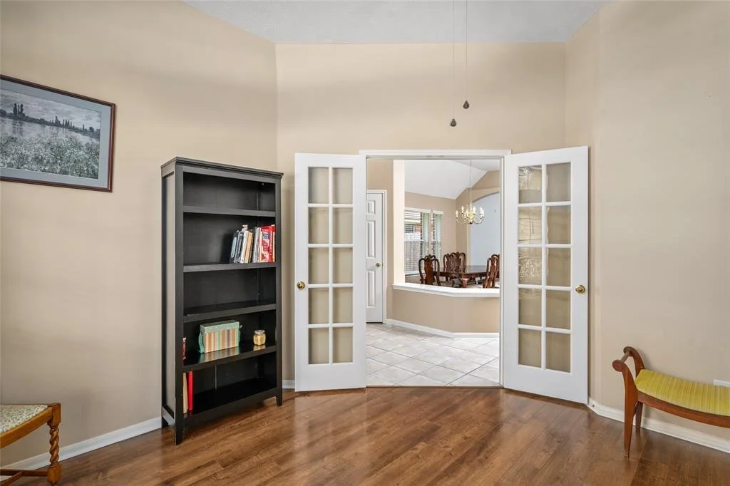 Photo of 5827 Sawyer Bend Lane
