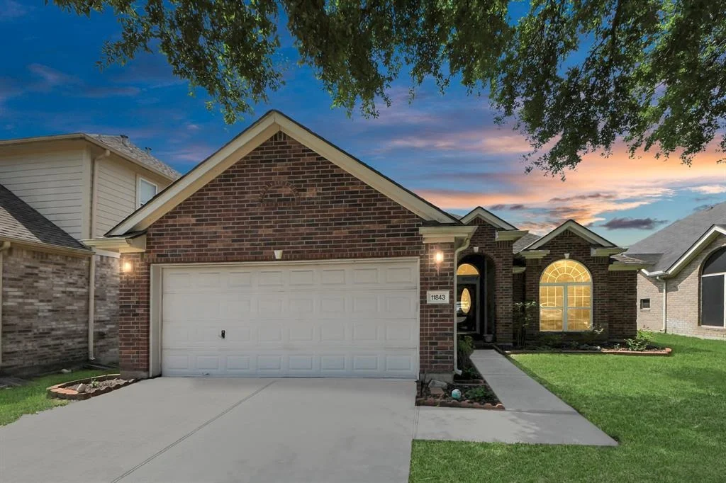 Photo of 11843 Leaf Oak Drive