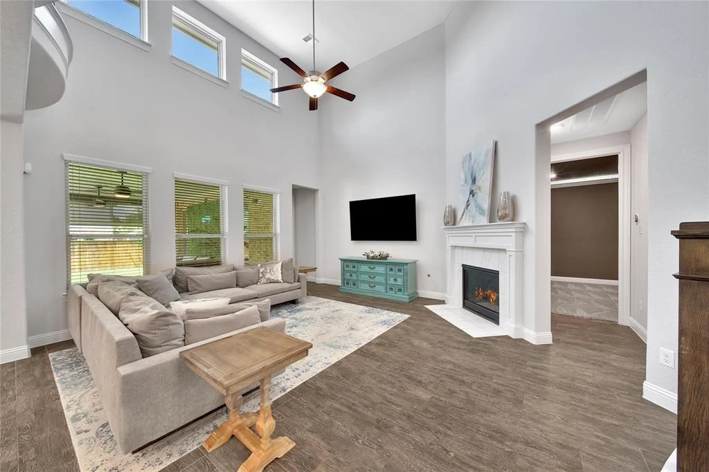 Photo of 19 N Wheatleigh Drive