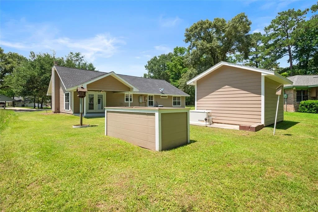 Photo of 90 Westwood Drive E