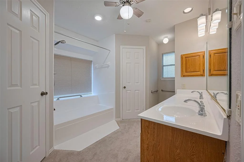 Photo of 2415 Pebbledowne Circle