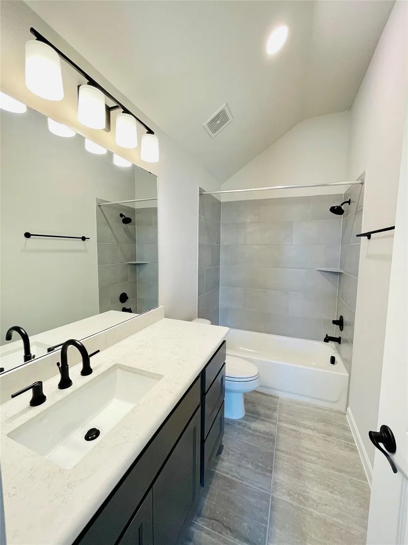 Photo of 669 Cape Capri Drive