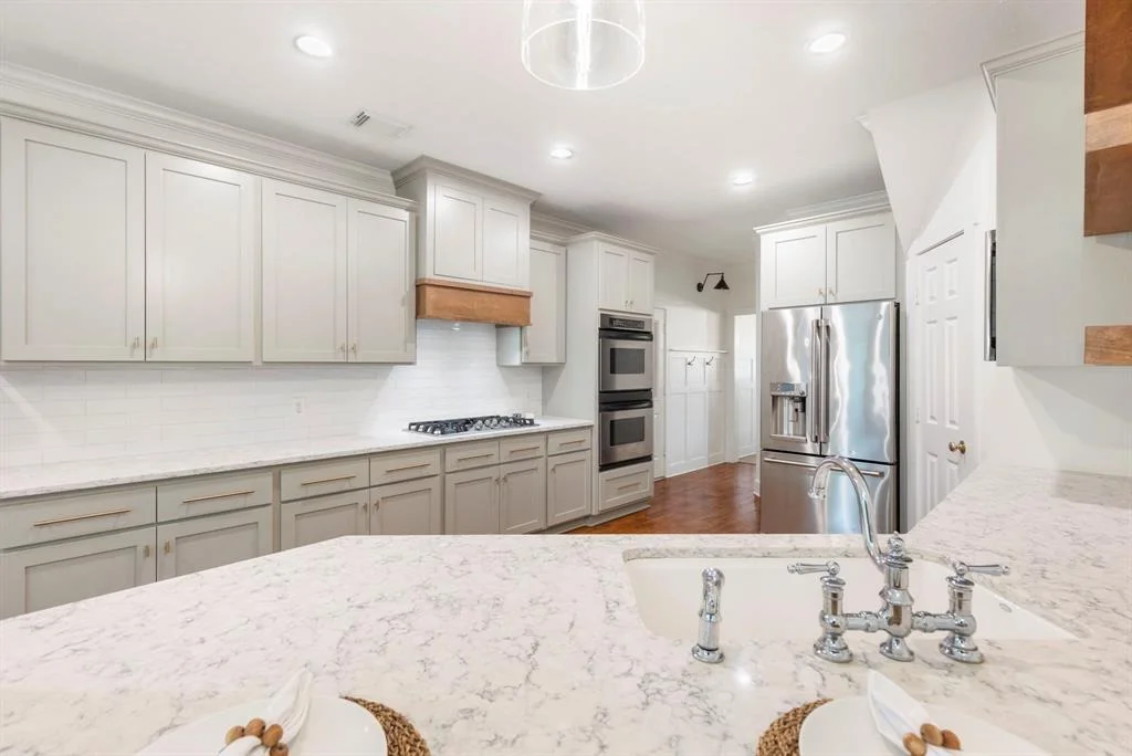 Photo of 174 N Hazelcrest Circle