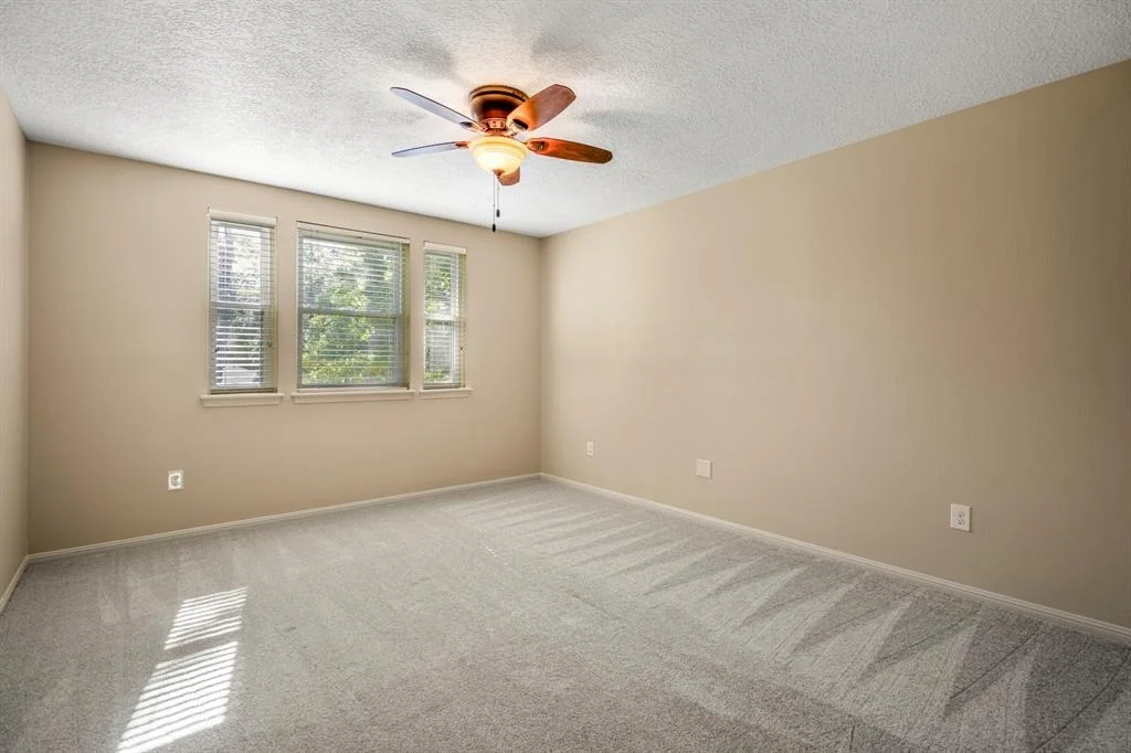 Photo of 12114 Knobcrest Drive