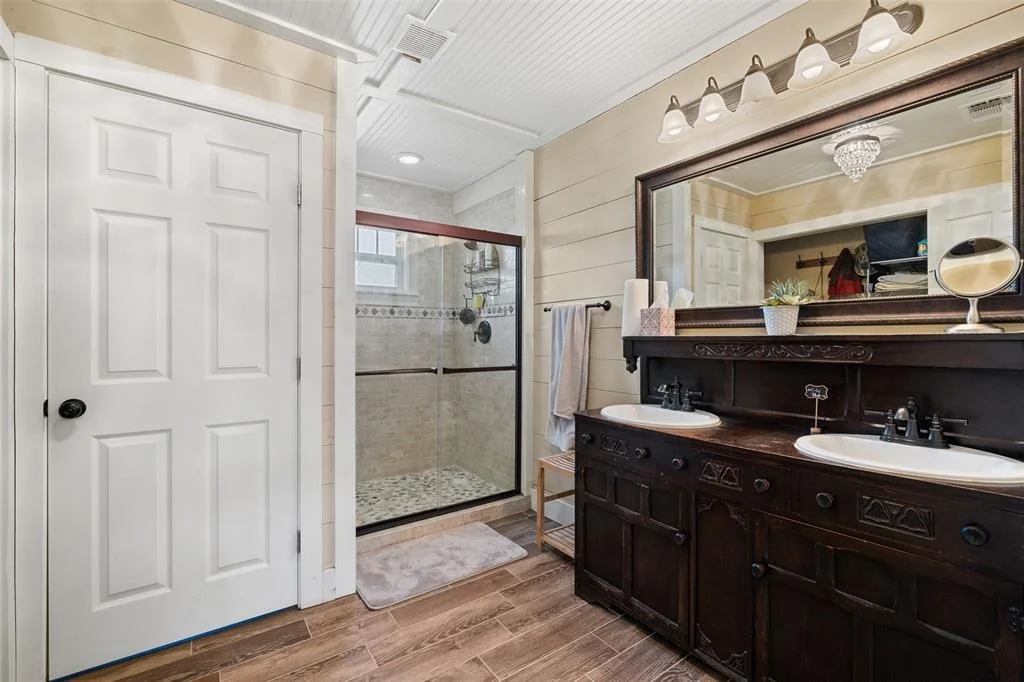 Photo of 3970 Koether Road