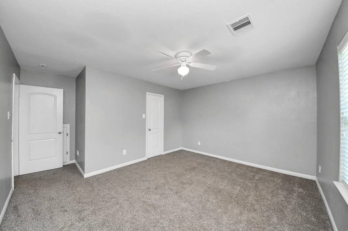 Photo of 415 Hawks View Drive