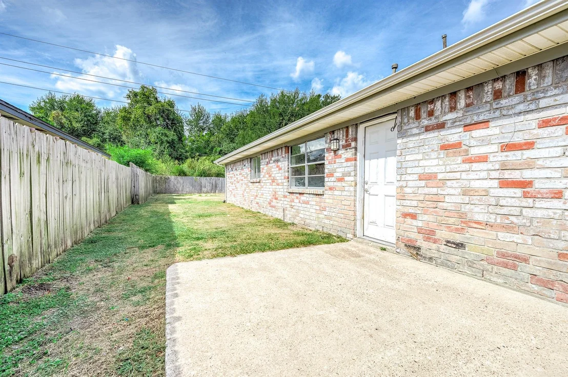Photo of 14511 Sequoia Bend Boulevard