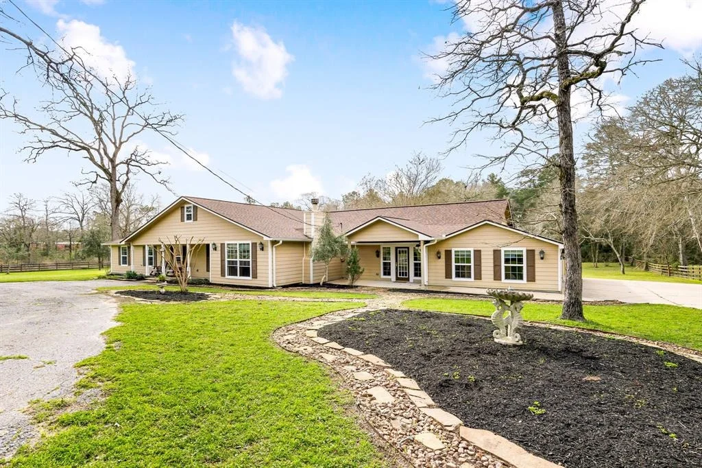 Photo of 9012 Clark Road