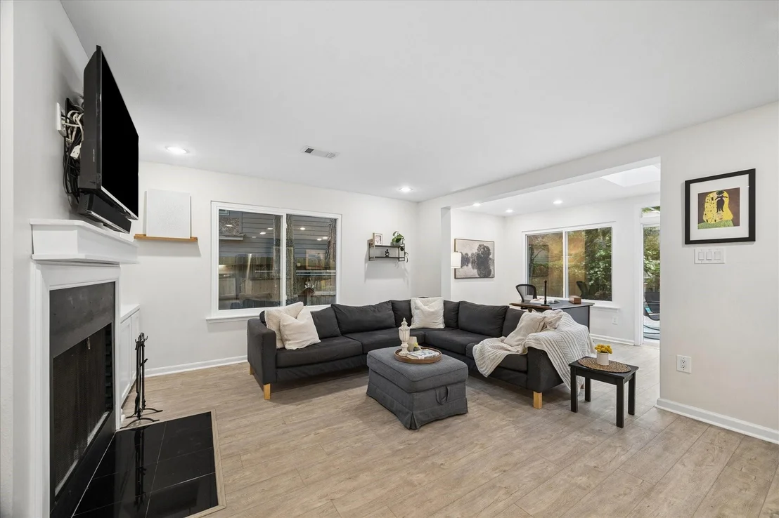 Photo of 11 Twisted Birch Place Court