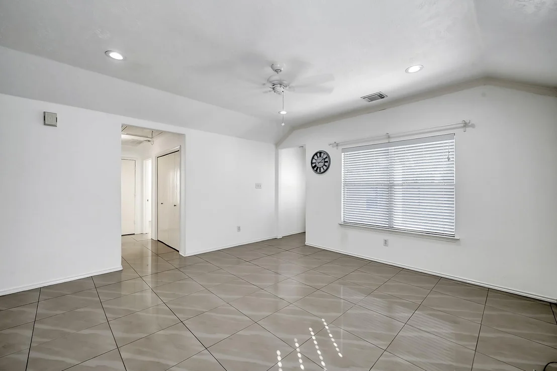 Photo of 50 Thicket Grove Place