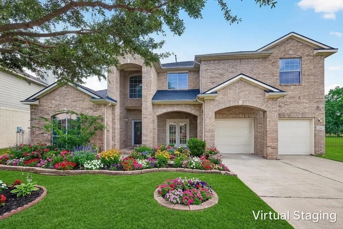 Photo of 7402 Heron Lakes Drive