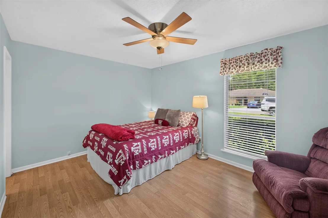 Photo of 1320 W Palm Drive