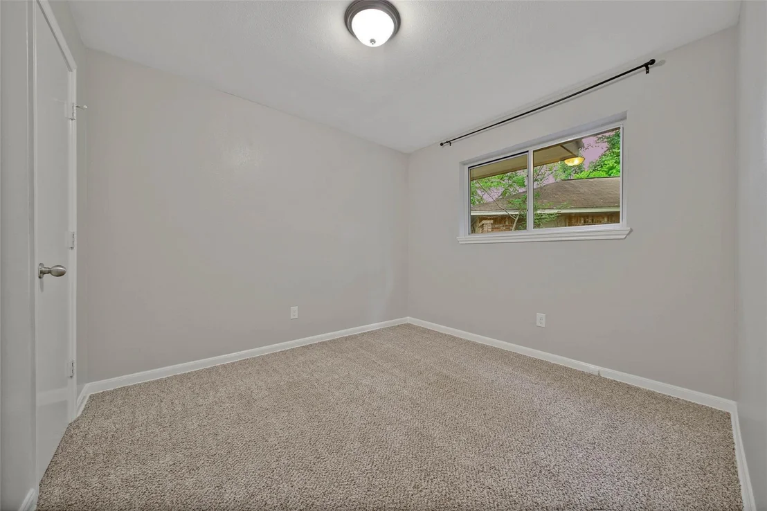 Photo of 24931 Hickory Hill Road