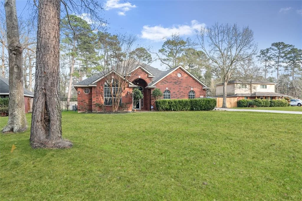 Photo of 906 Mcdaniel Drive