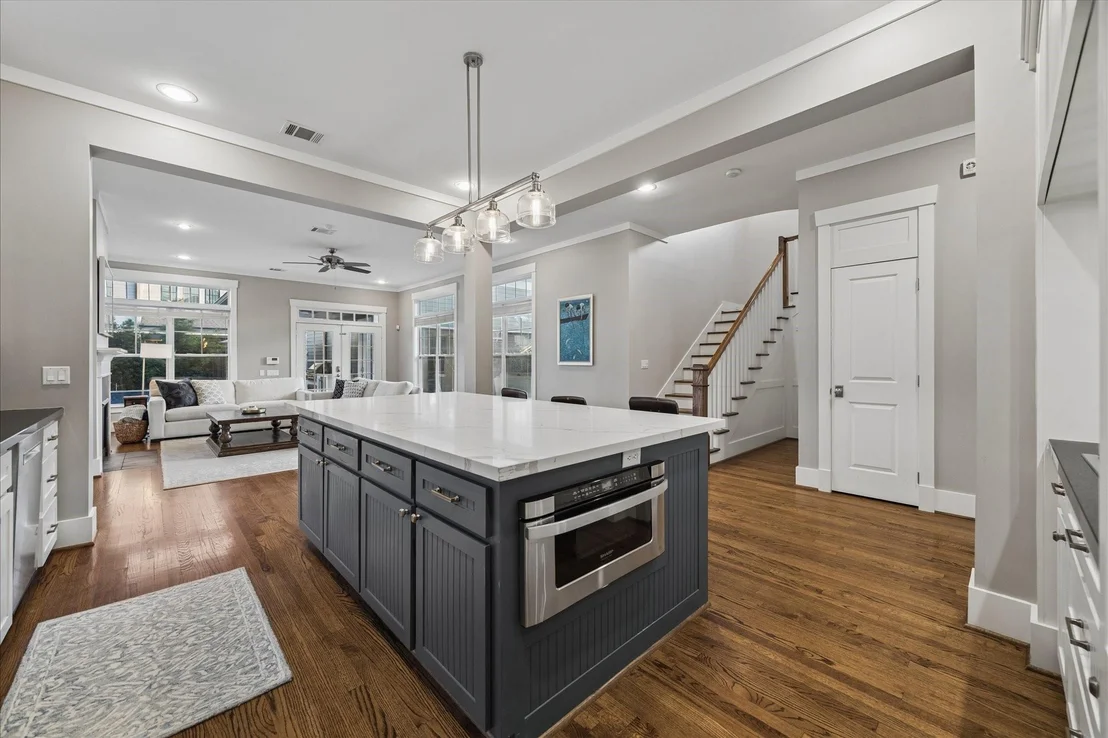 Photo of 1525 Chippendale Road