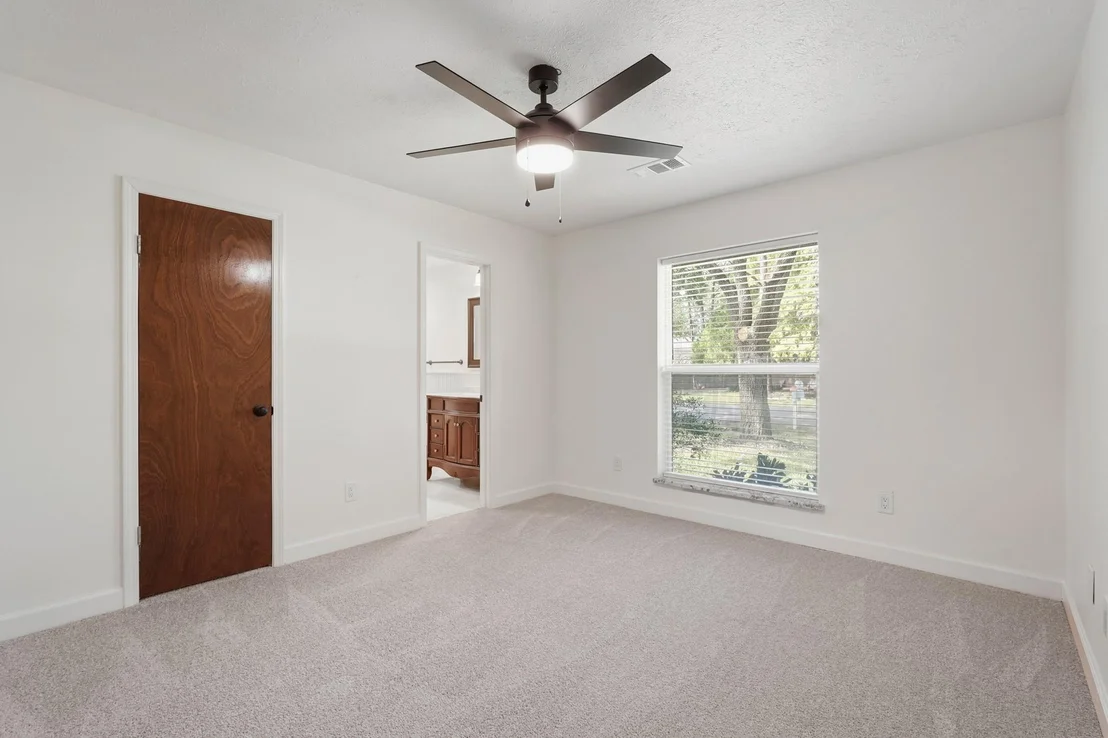 Photo of 2826 E Elm Circle