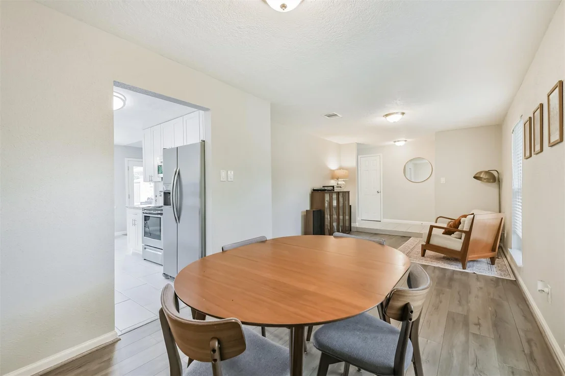 Photo of 5219 Forest Timbers Drive
