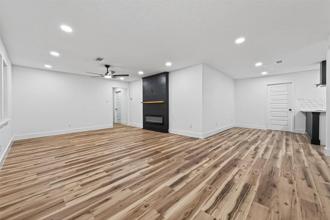 Photo of 322 Cherry Valley Drive