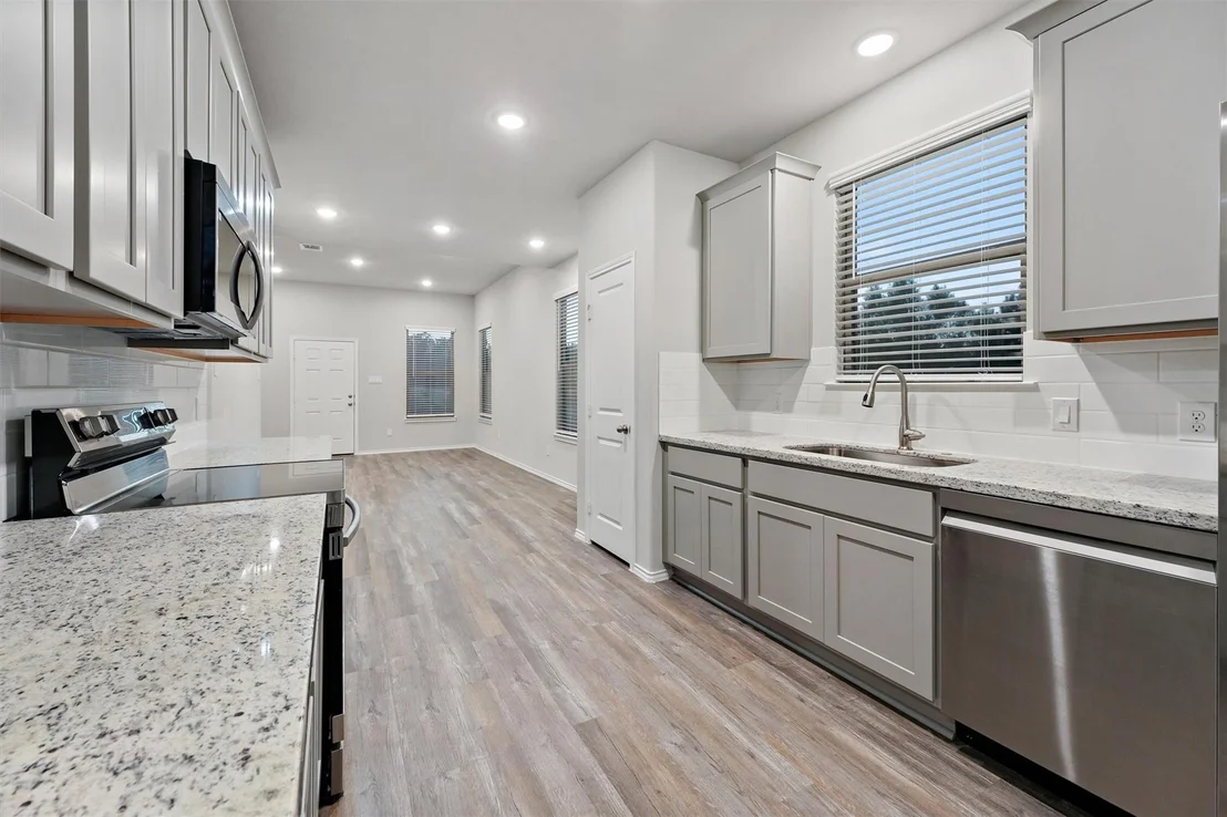 Photo of 190 Byrd Drive